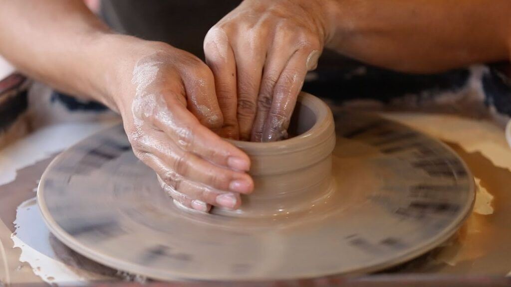 Cambodian-Pottery-Workshop-1024x576