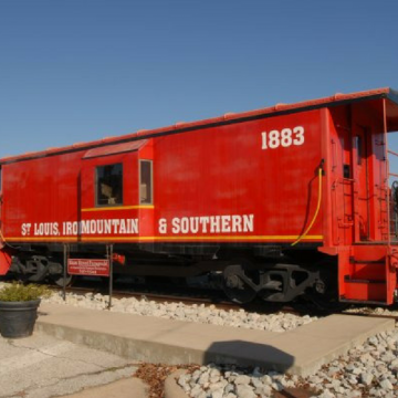 Main Street Paragould Train